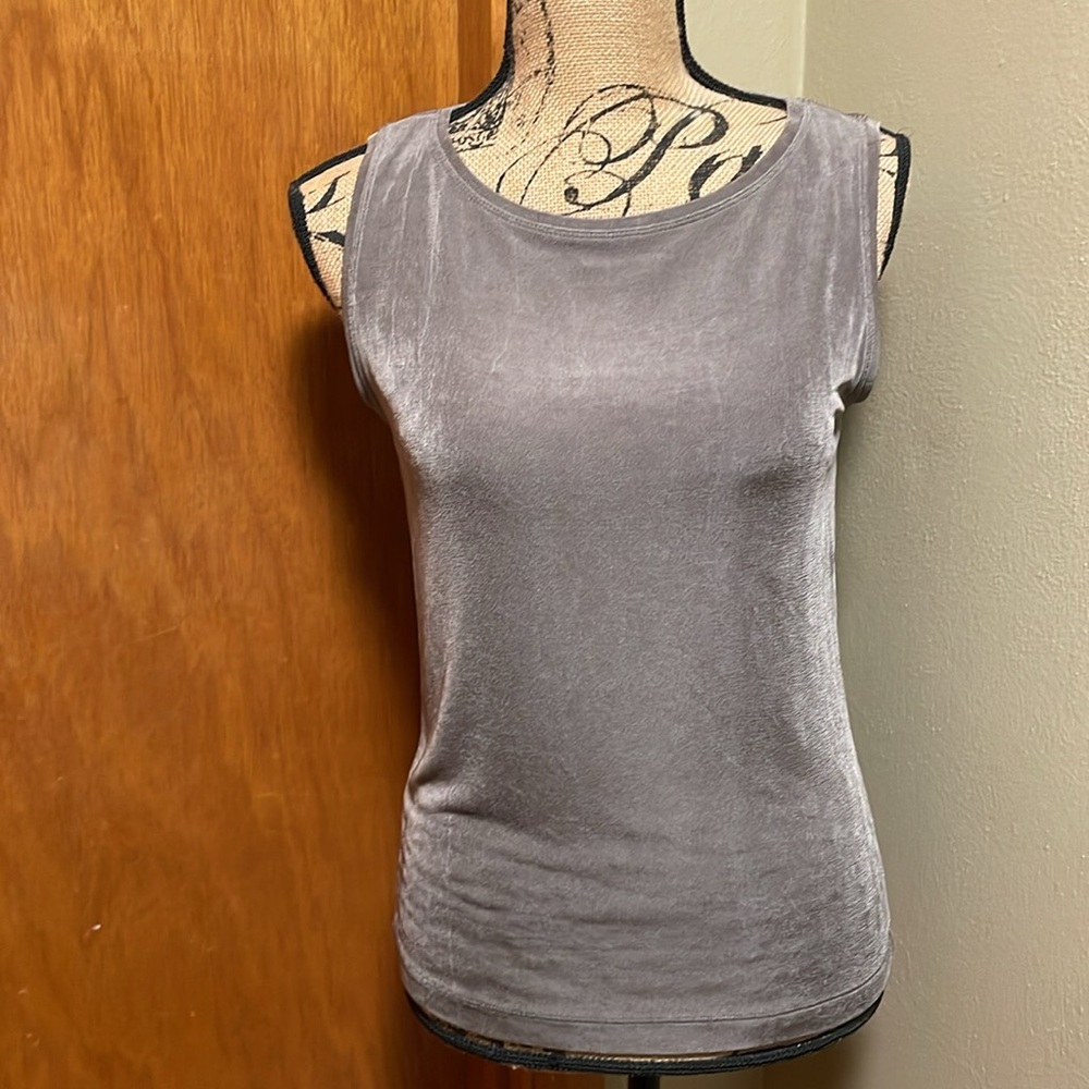 Chico's Travelers Gray/Brown Sleeveless Slinky Top Size 1/Medium/8